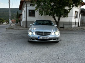 Обява за продажба на Mercedes-Benz E 320 204к.с* ПОДГРЕВ* НАВИГАЦИЯ* АВТОМАТИК*  ~7 444 лв. - изображение 1