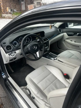 Mercedes-Benz C 180, снимка 12