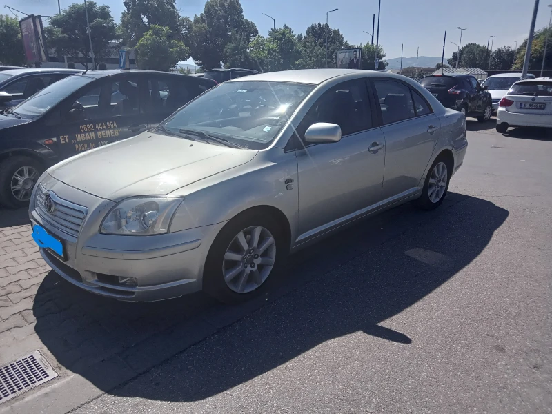 Toyota Avensis 2.0 D4D, снимка 2 - Автомобили и джипове - 47270039