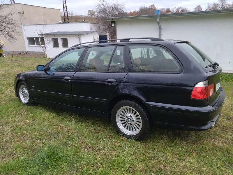 BMW 530, снимка 1 - Автомобили и джипове - 48006719