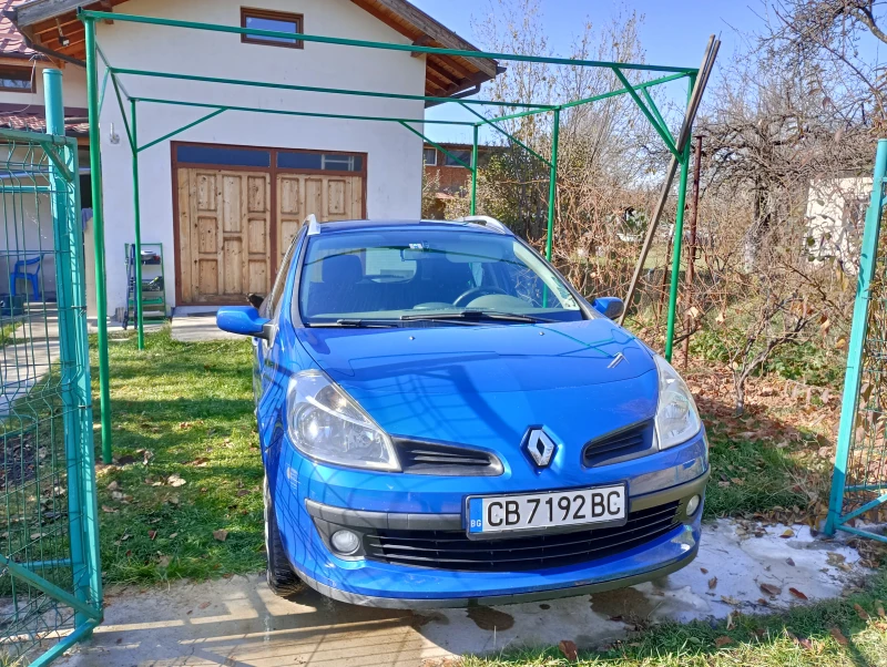 Renault Clio, снимка 1 - Автомобили и джипове - 48404711