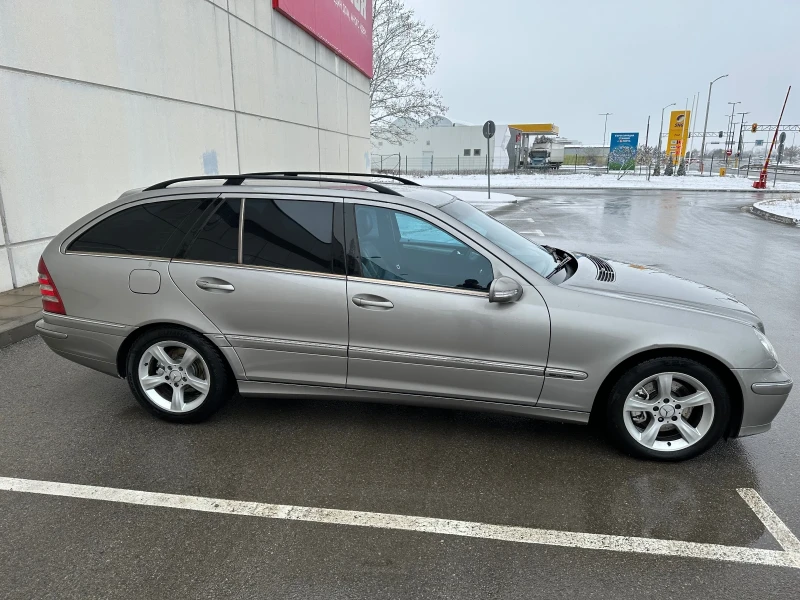 Mercedes-Benz C 270, снимка 3 - Автомобили и джипове - 48729047