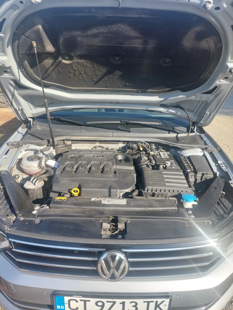 VW Passat 2.0 tdi, снимка 10 - Автомобили и джипове - 48850675