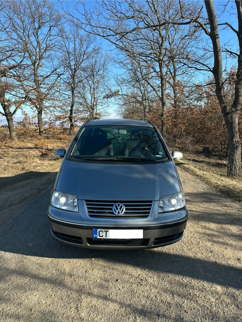 VW Sharan 1.9 TDI, снимка 1 - Автомобили и джипове - 48933080