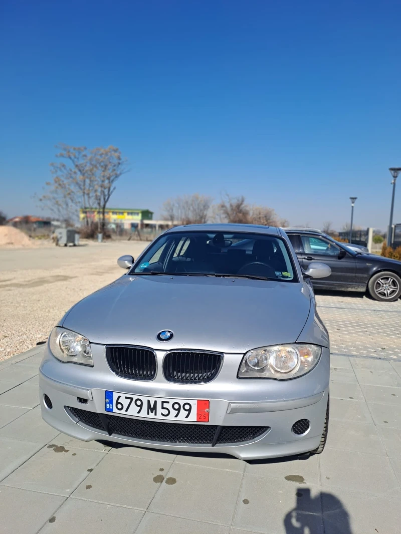 BMW 120  i бензин, снимка 1 - Автомобили и джипове - 49075924