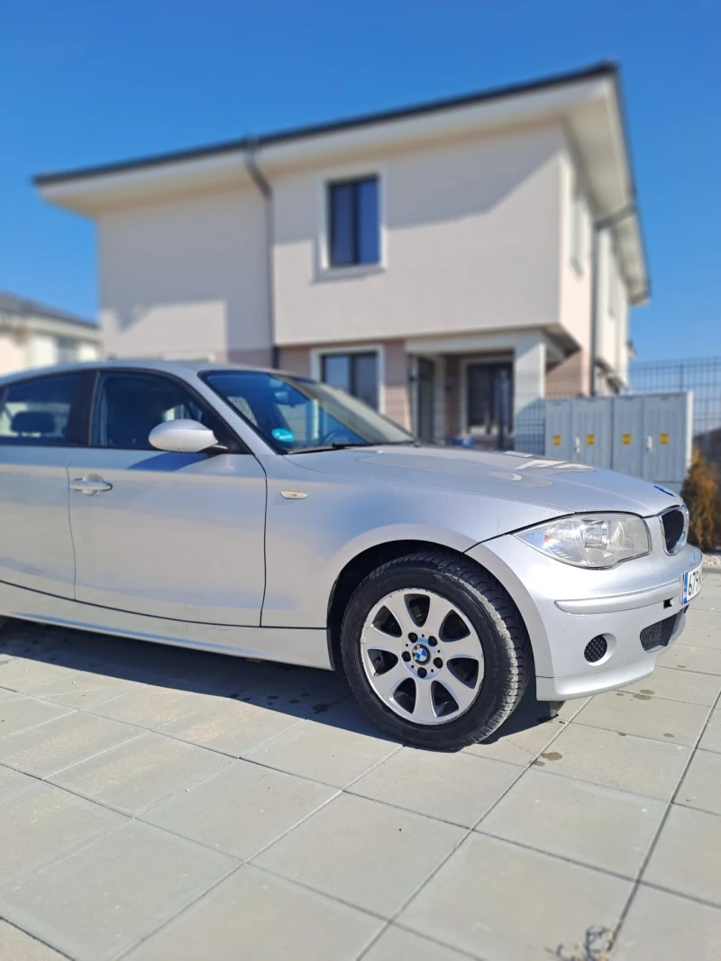 BMW 120  i бензин, снимка 8 - Автомобили и джипове - 49075924