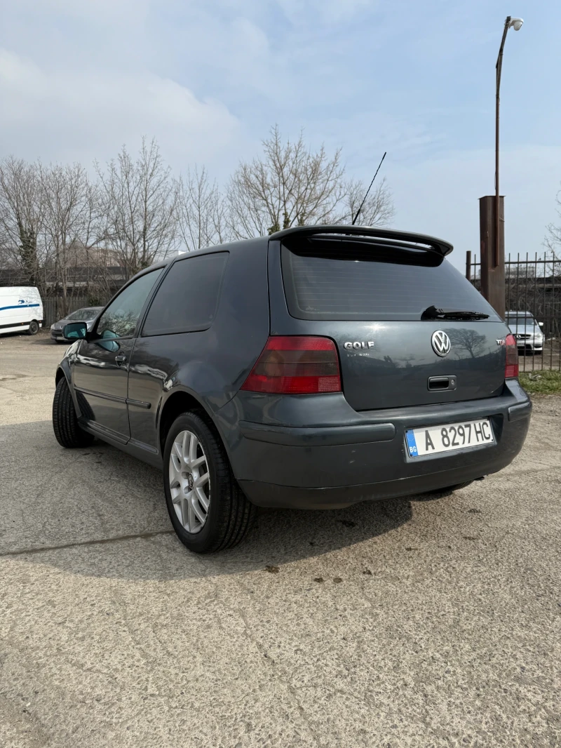 VW Golf, снимка 5 - Автомобили и джипове - 49302128