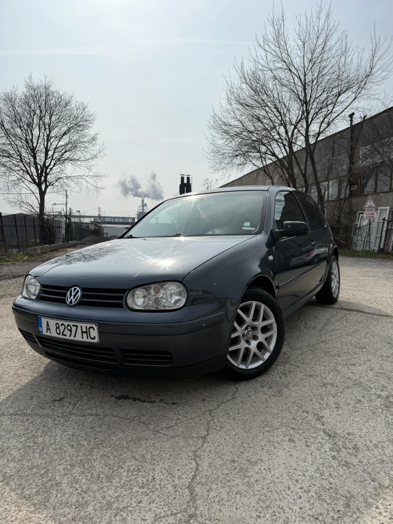 VW Golf, снимка 2 - Автомобили и джипове - 49302128