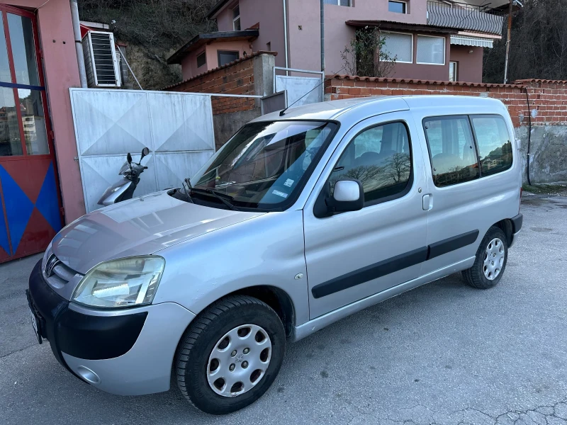 Peugeot Partner 1.9 дизел , снимка 2 - Автомобили и джипове - 49565528