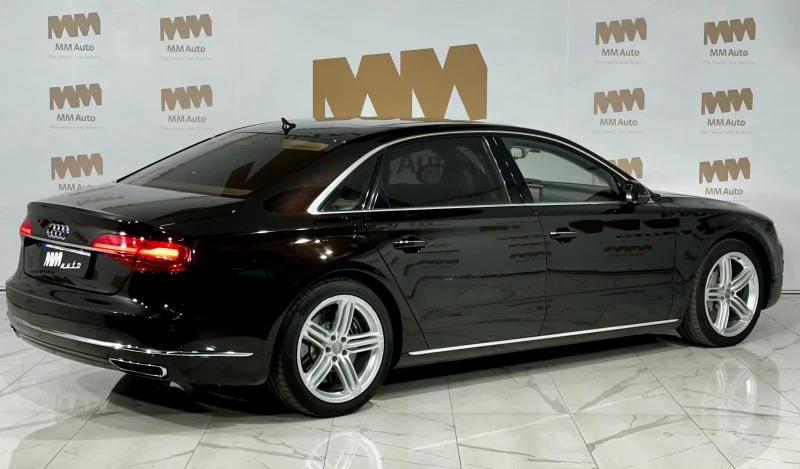 Audi A8 L 4.2 TDi* Quattro* Ceramic* B&O* Pano* HuD* Massa, снимка 2 - Автомобили и джипове - 51454968