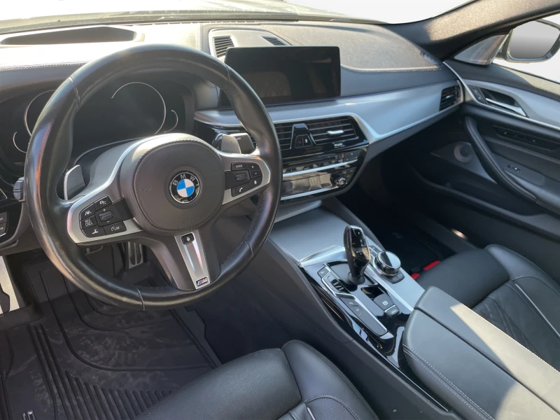 BMW 550 xDrive, снимка 6 - Автомобили и джипове - 51690476