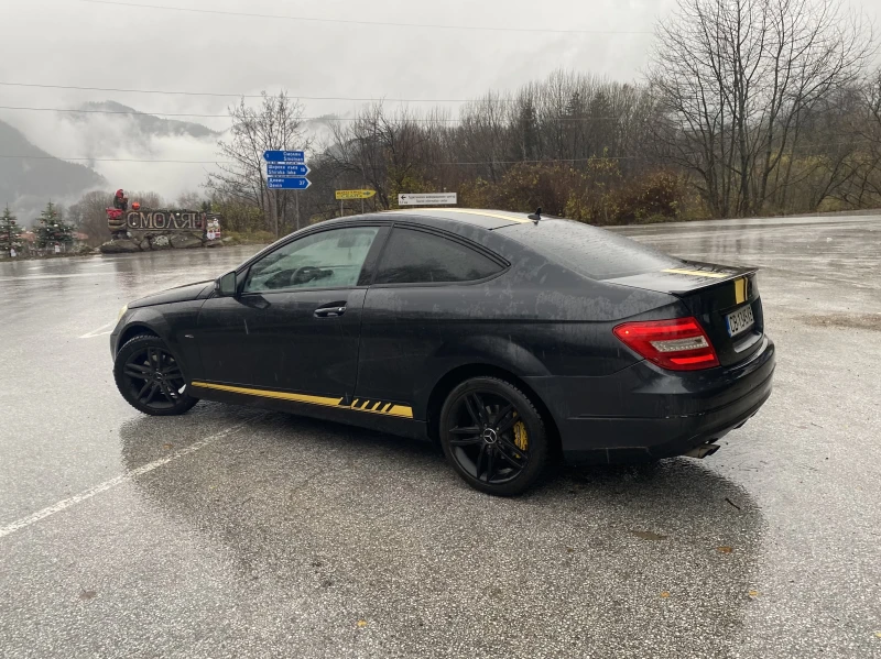 Mercedes-Benz C 180, снимка 5 - Автомобили и джипове - 52663788