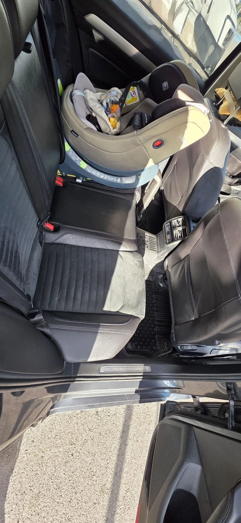 VW Passat, снимка 11 - Автомобили и джипове - 52615530