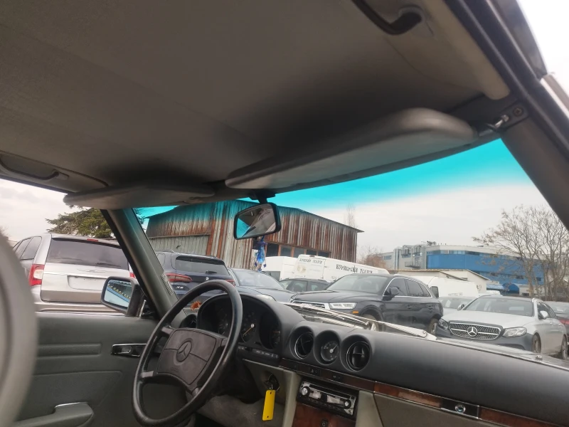 Mercedes-Benz SL 560, снимка 11 - Автомобили и джипове - 53389787