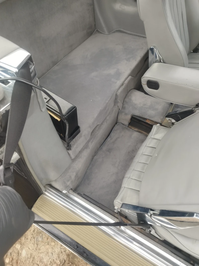 Mercedes-Benz SL 560, снимка 6 - Автомобили и джипове - 53389787