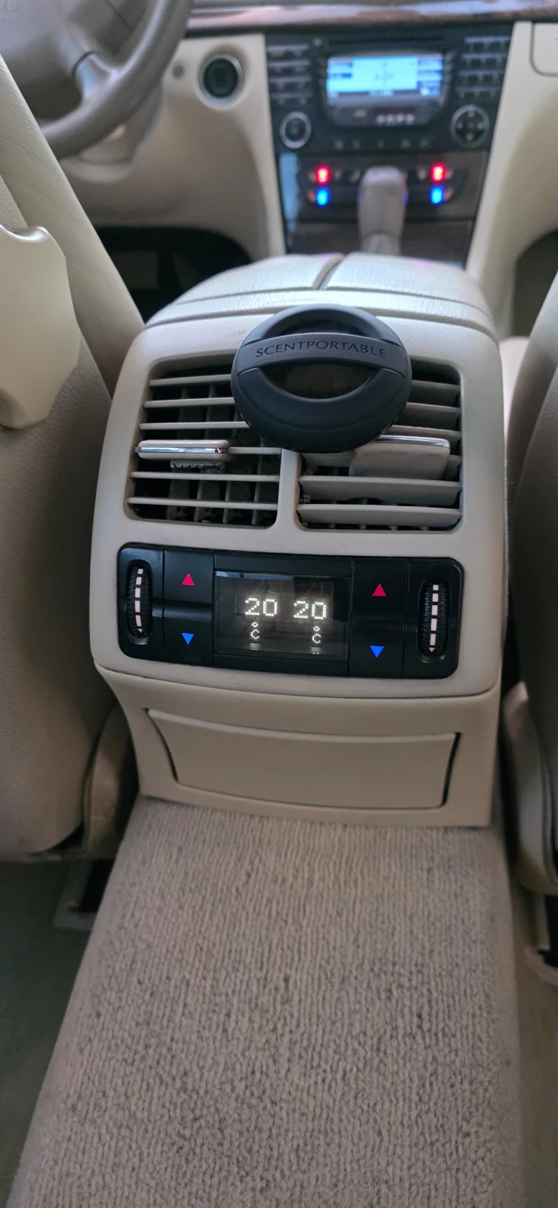 Mercedes-Benz E 220 CDI  W211, снимка 10 - Автомобили и джипове - 53591432