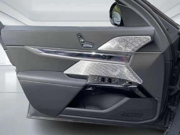 BMW i7 M70 xDrive = Shadow Line = Гаранция - изображение 3