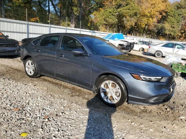 Honda Accord 1.5L 4 Front-wheel Drive - изображение 10