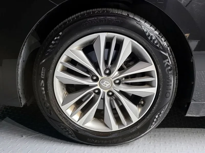 Hyundai Grandeur 2.4, снимка 5 - Автомобили и джипове - 54625800
