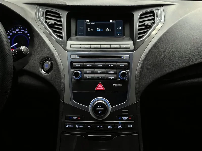 Hyundai Grandeur 2.4, снимка 14 - Автомобили и джипове - 54625800