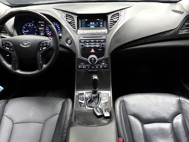 Hyundai Grandeur 2.4, снимка 7 - Автомобили и джипове - 54625800