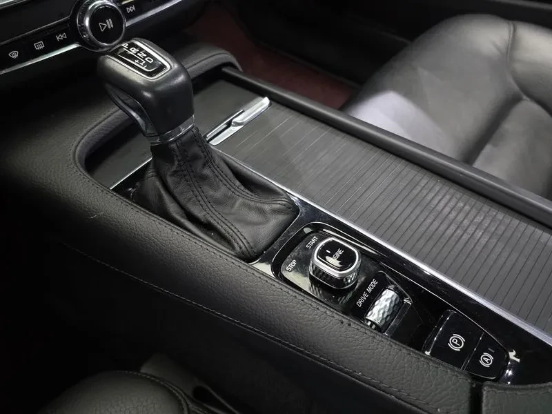 Volvo S90 T5 Momentum | Mobile.bg � ����������� 9