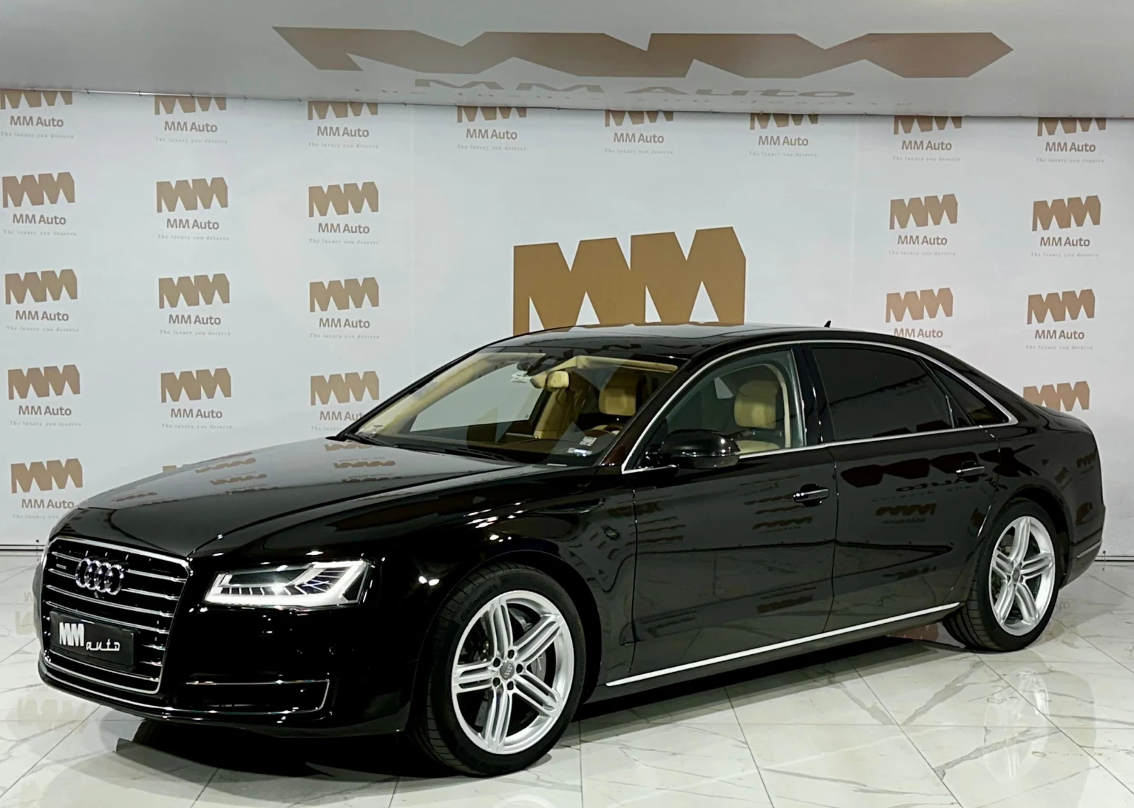 Audi A8 L 4.2 TDi* Quattro* Ceramic* B&O* Pano* HuD* Massa, снимка 1