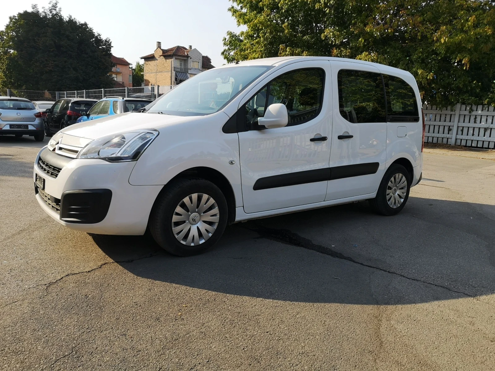 Citroen Berlingo ШВЕЙЦАРИЯ ПЪТНИК - изображение 4