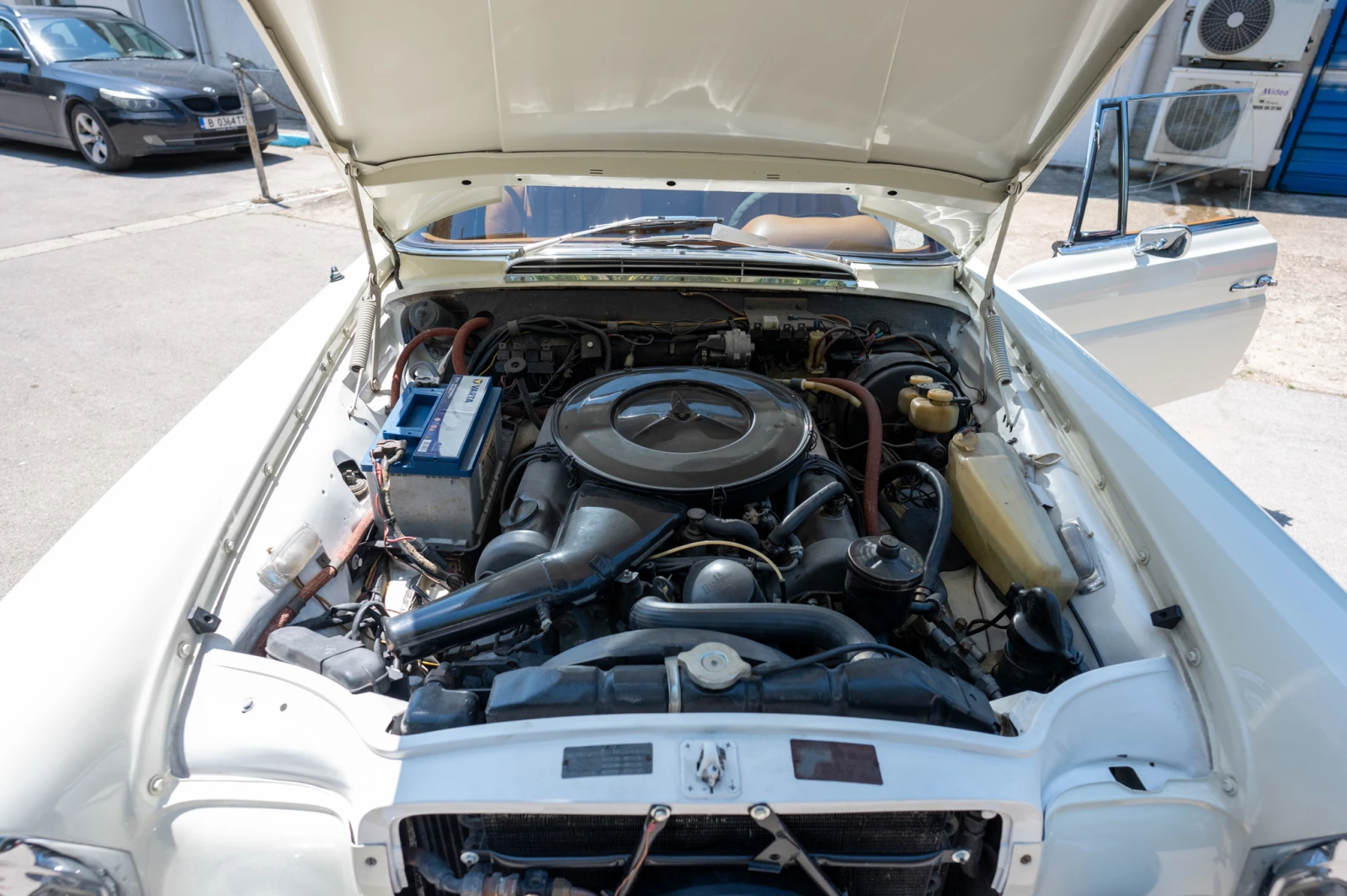 Mercedes-Benz 280 SE W111 | Mobile.bg   12
