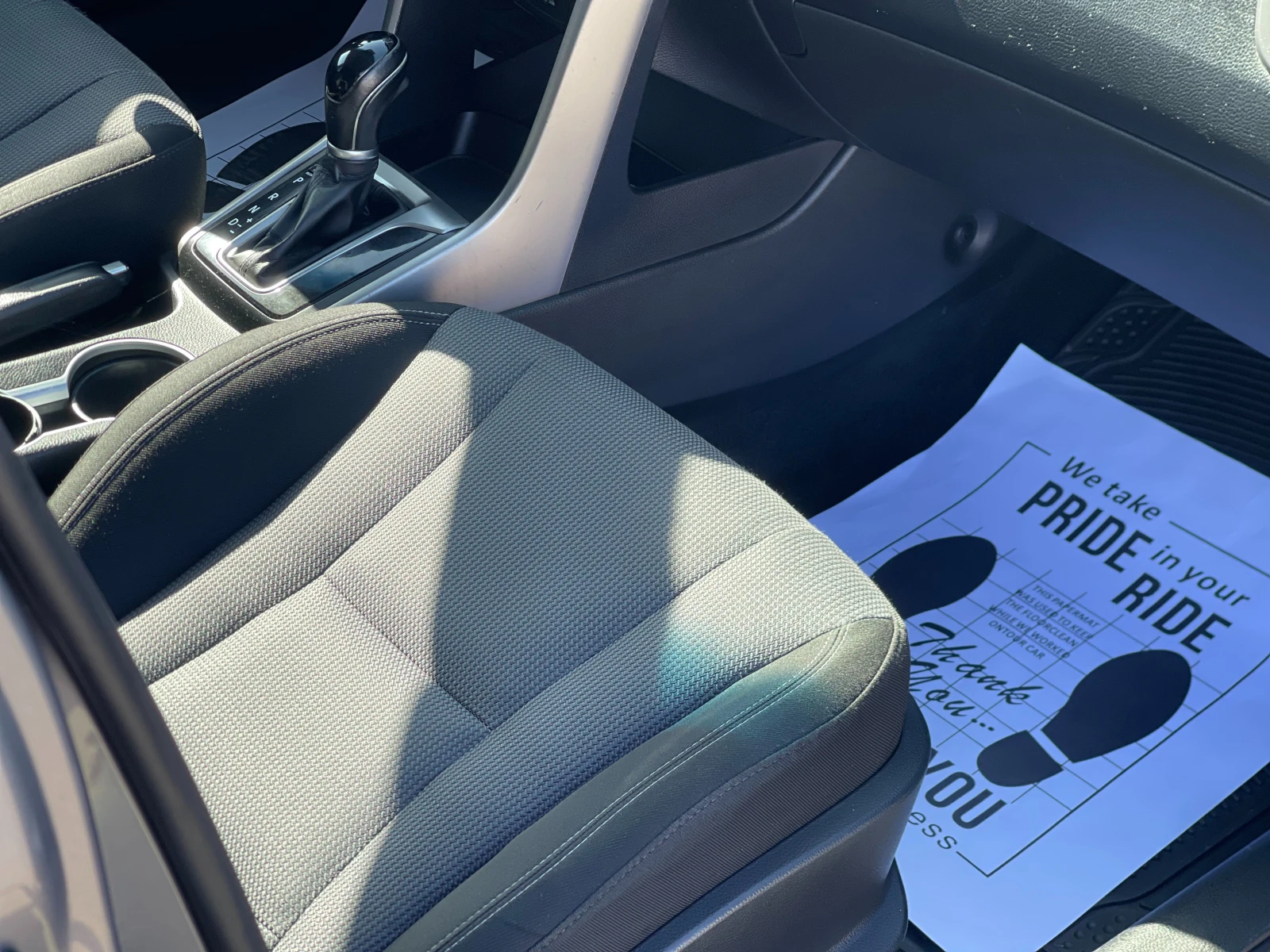 Hyundai I30 1.6i Automat, снимка 13 - Автомобили и джипове - 49569063