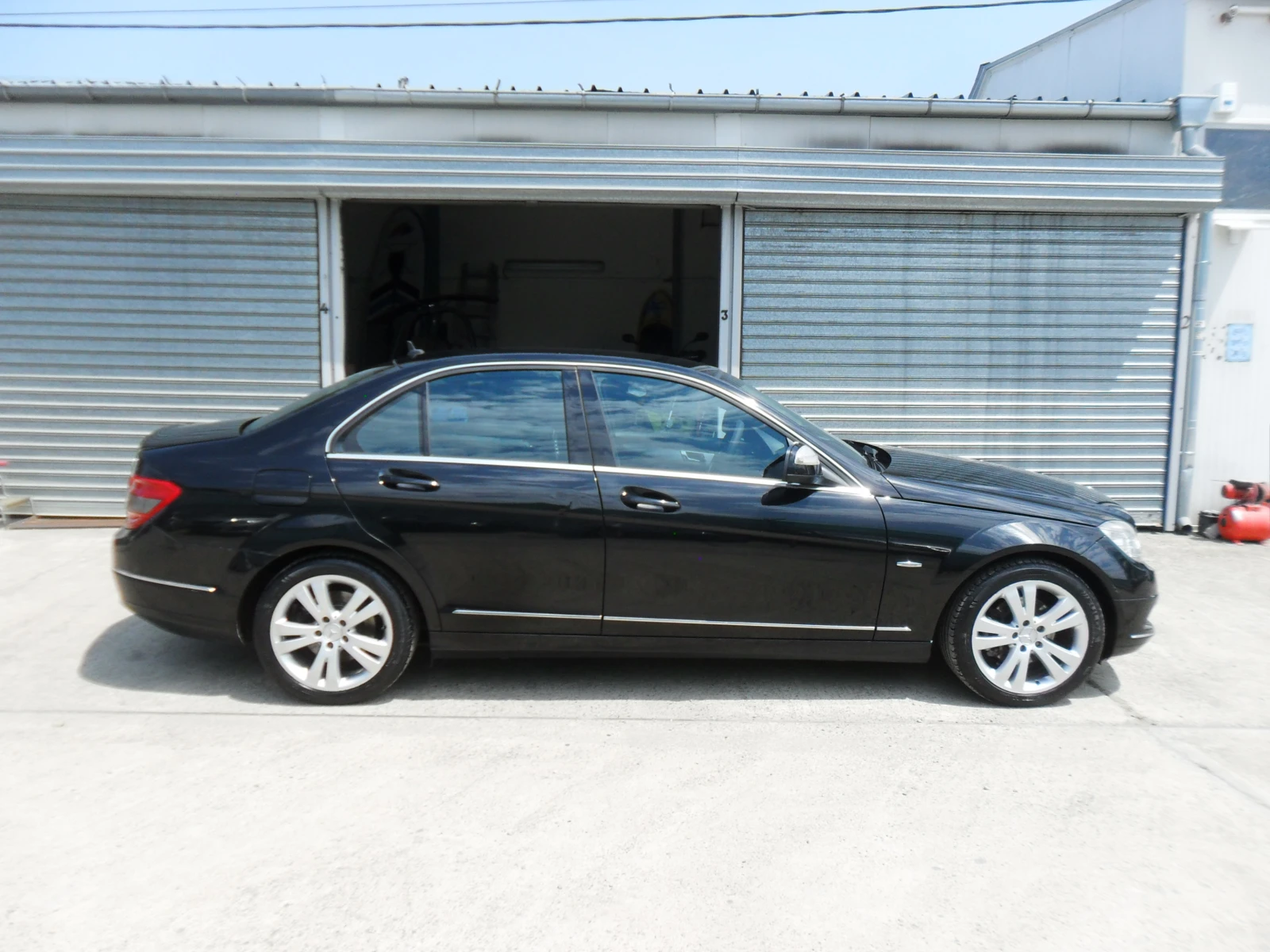 Mercedes-Benz C 220 2, 2-CDI-AVANGARDE- - изображение 4