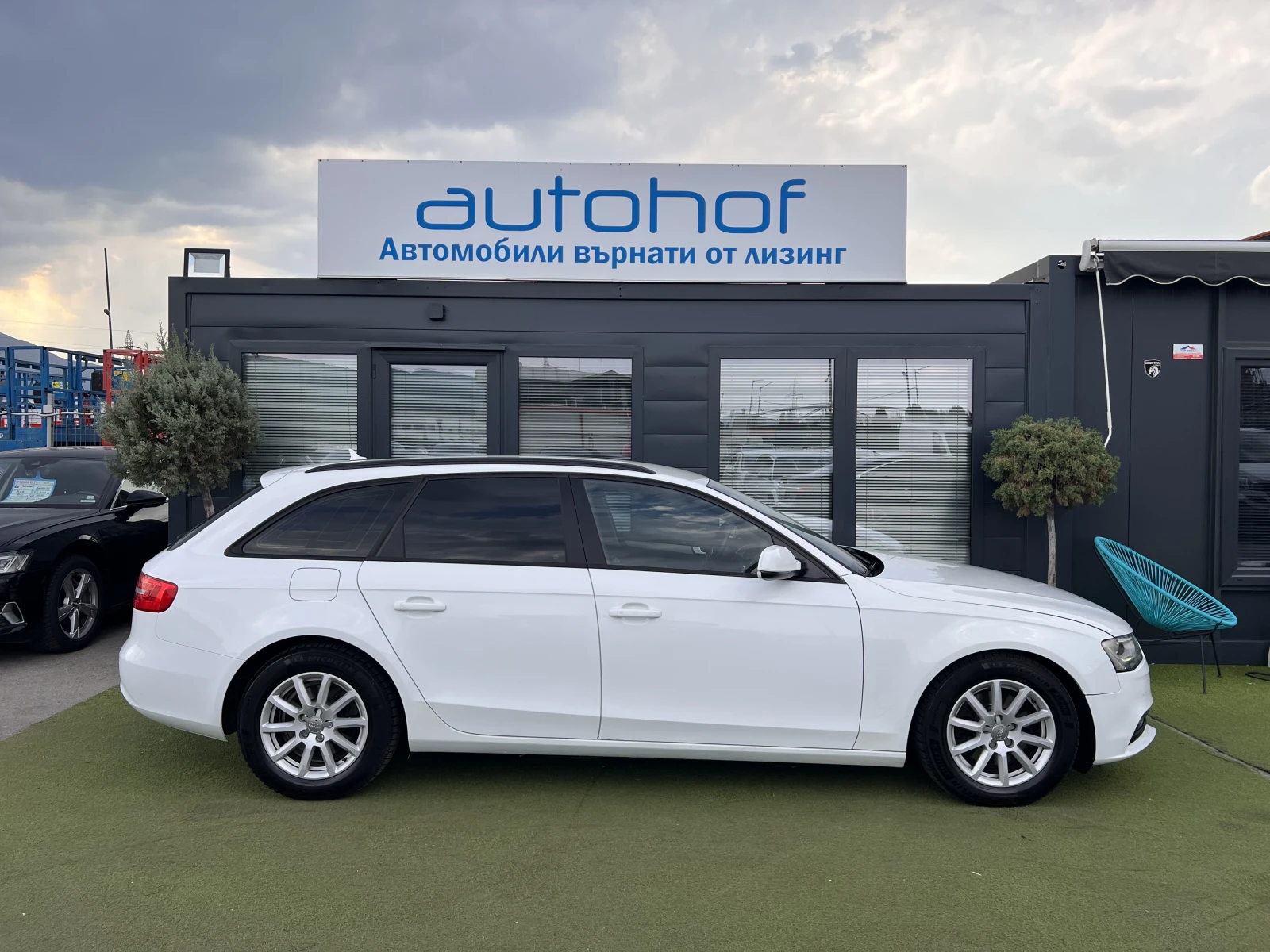 Audi A4 2.0TDI/143K.C./7AT - изображение 5