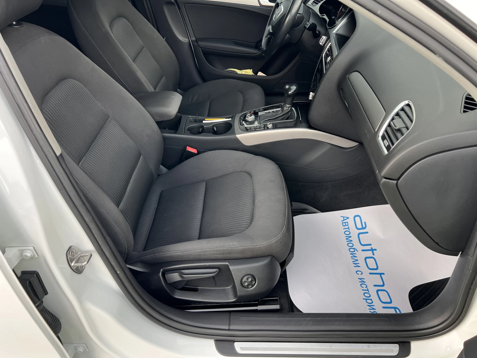 Audi A4 2.0TDI/143K.C./7AT - изображение 9