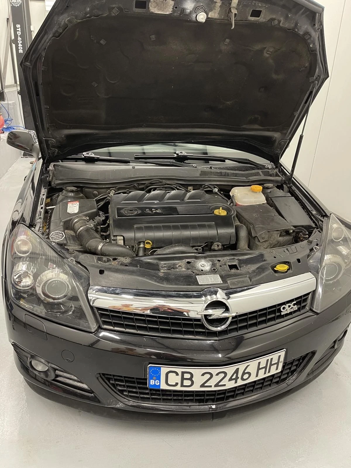 Opel Astra 1.9 CDTI Кабрио / Xenon / Sport / TOP  - изображение 5