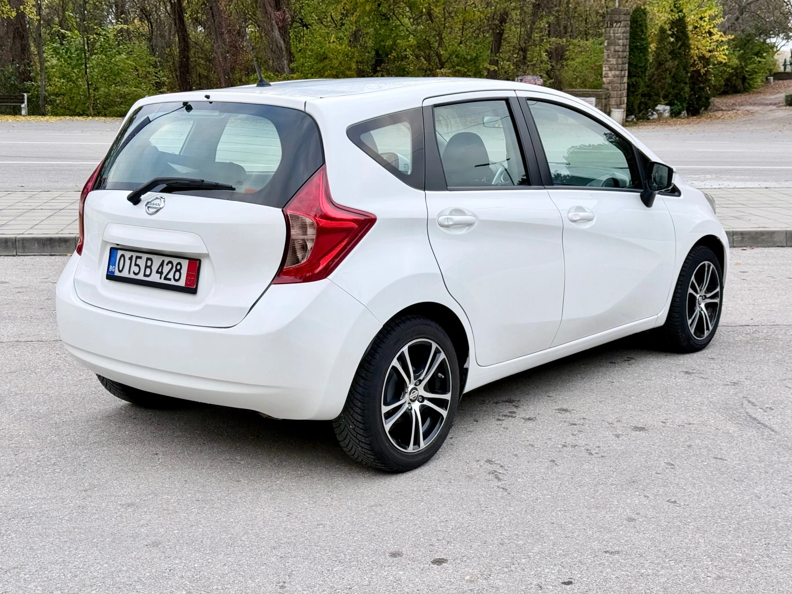 Nissan Note 1.5dci* PureDrive* Tekna* Navi* 360-Камери*  - изображение 4
