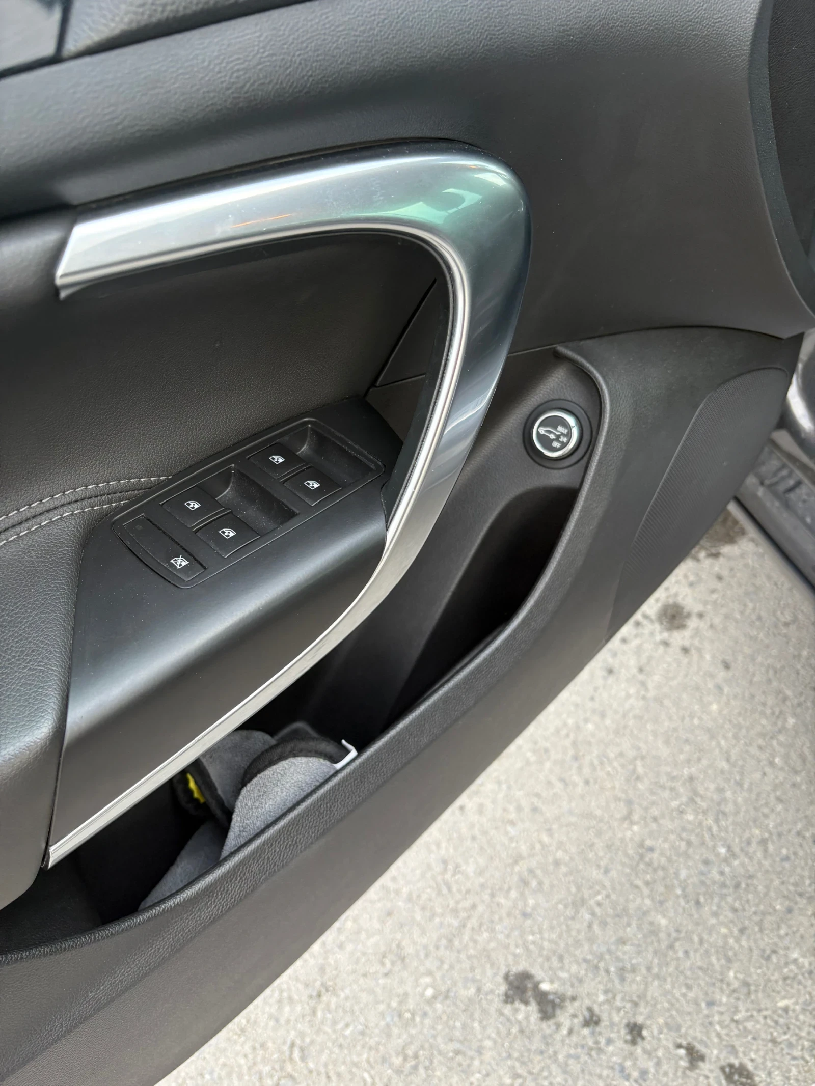 Opel Insignia  - изображение 7