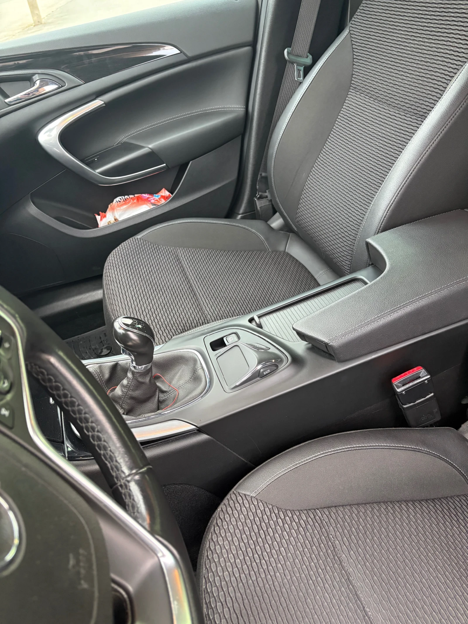 Opel Insignia  - изображение 8