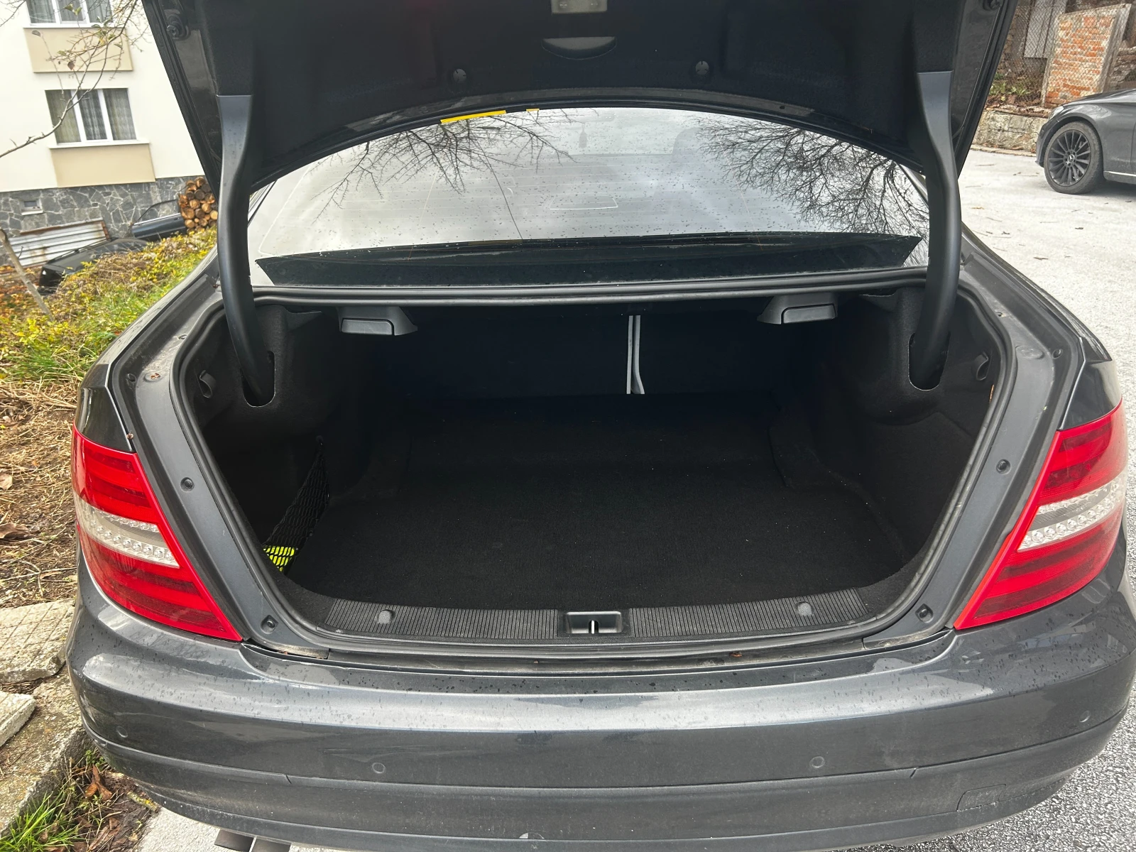 Mercedes-Benz C 180  - изображение 9