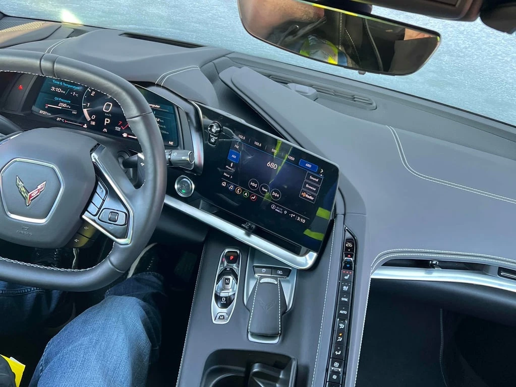 Chevrolet Corvette * 2LT * CARFAX * ���� �� �� | Mobile.bg � ����������� 8