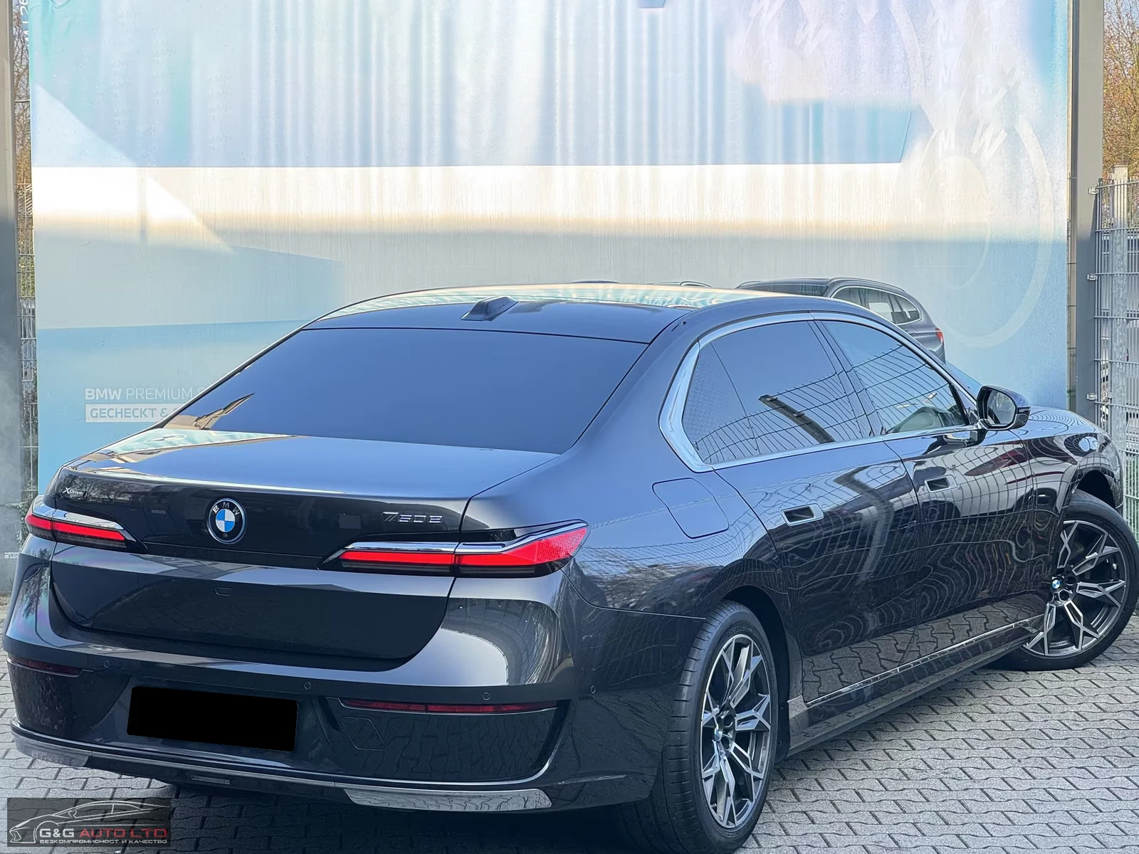 BMW 750 xDrive/489HP/PANO/MASSAGE/B&W/360/HUD/MEMO/765g - изображение 5