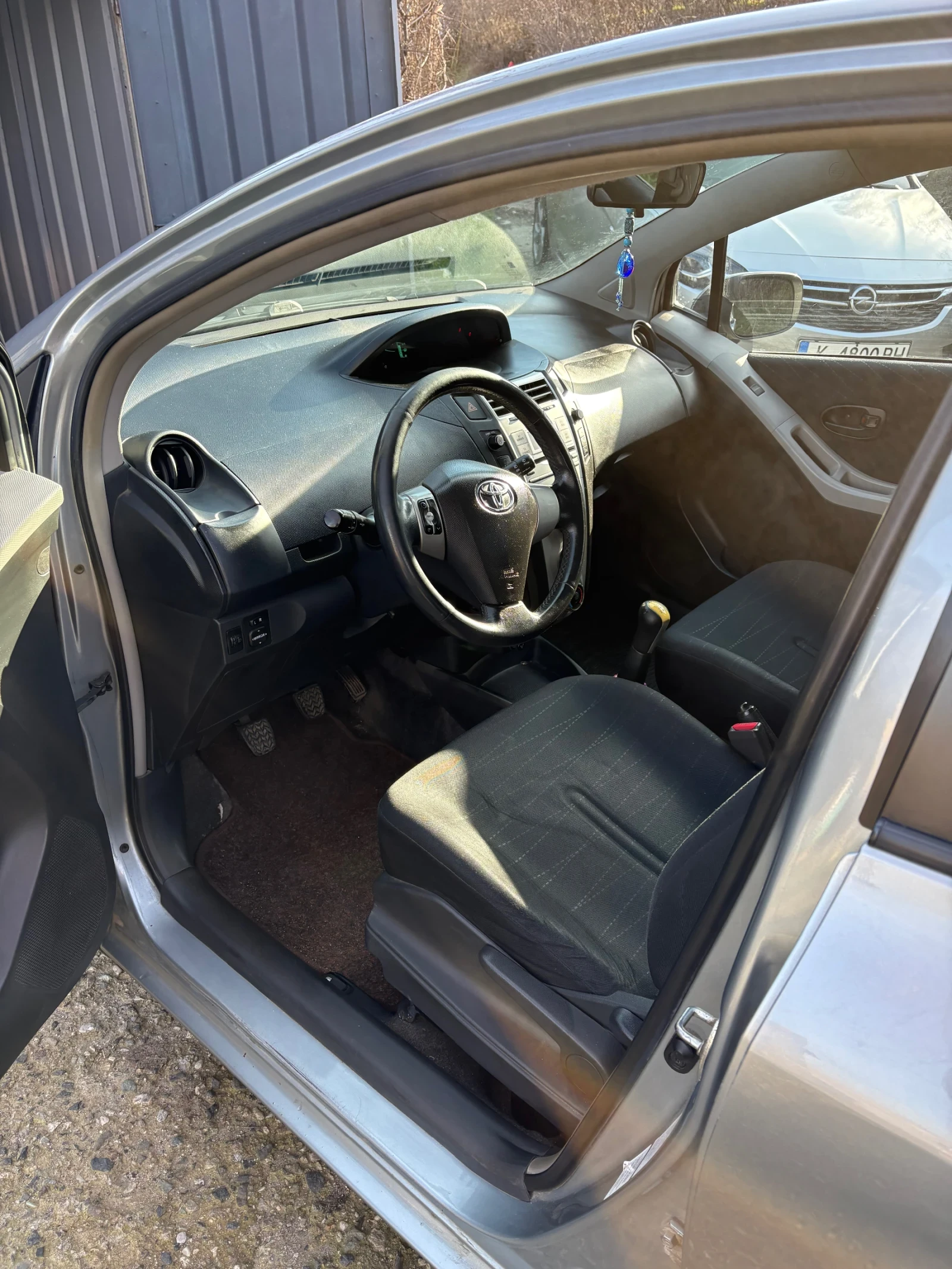 Toyota Yaris, снимка 6 - Автомобили и джипове - 53784209
