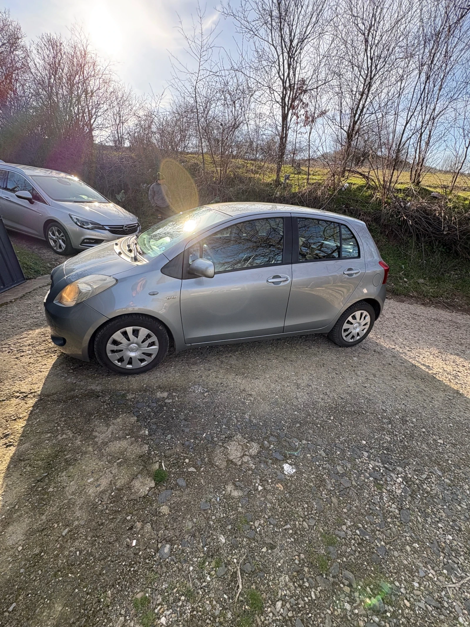 Toyota Yaris, снимка 9 - Автомобили и джипове - 53784209