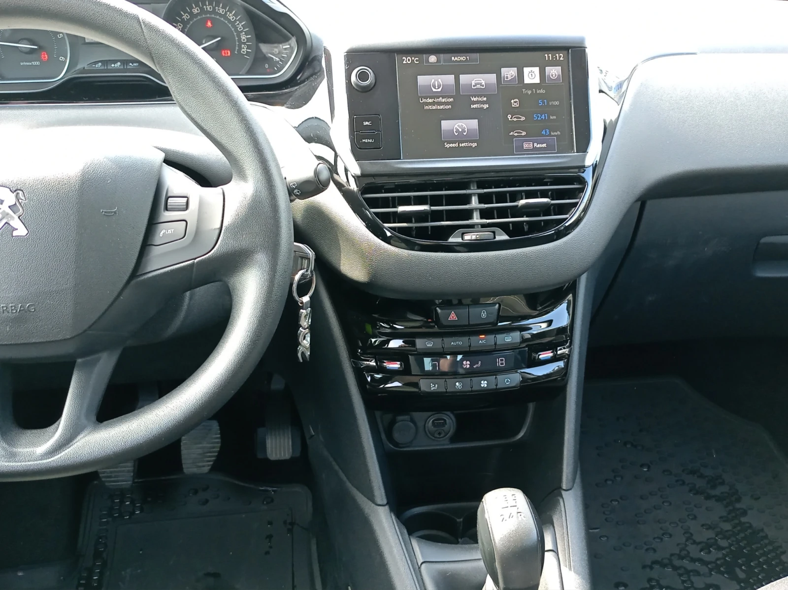 Peugeot 208 5P ACTIVE 1.6 HDi 75 BVM5 EURO6 N1, снимка 12 - Автомобили и джипове - 54357985