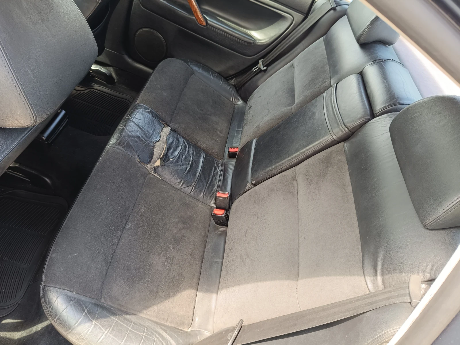 VW Passat 1.9 tdi, снимка 6 - Автомобили и джипове - 54507947