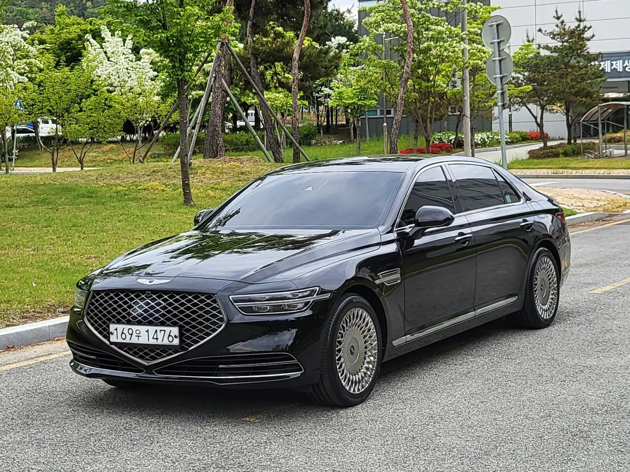 Genesis G90 3.8AWD Premium Luxury* Distronic* 360* �����* HUD | Mobile.bg � ����������� 2