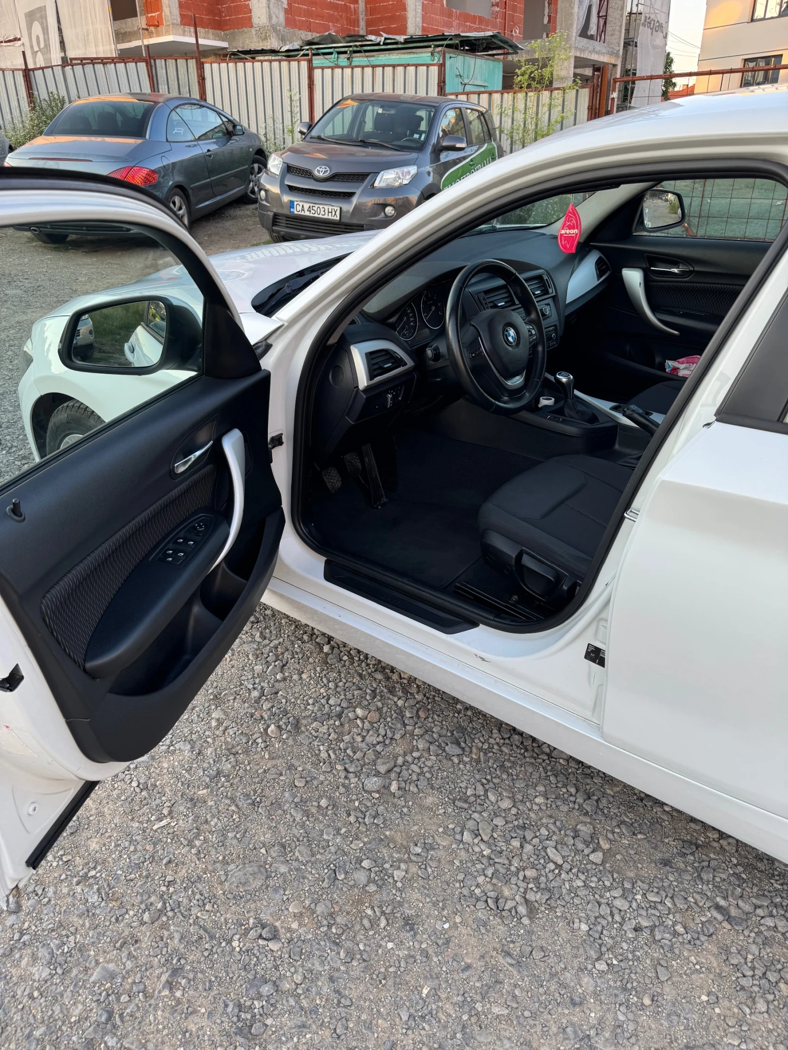 BMW 116, снимка 6 - Автомобили и джипове - 55072492