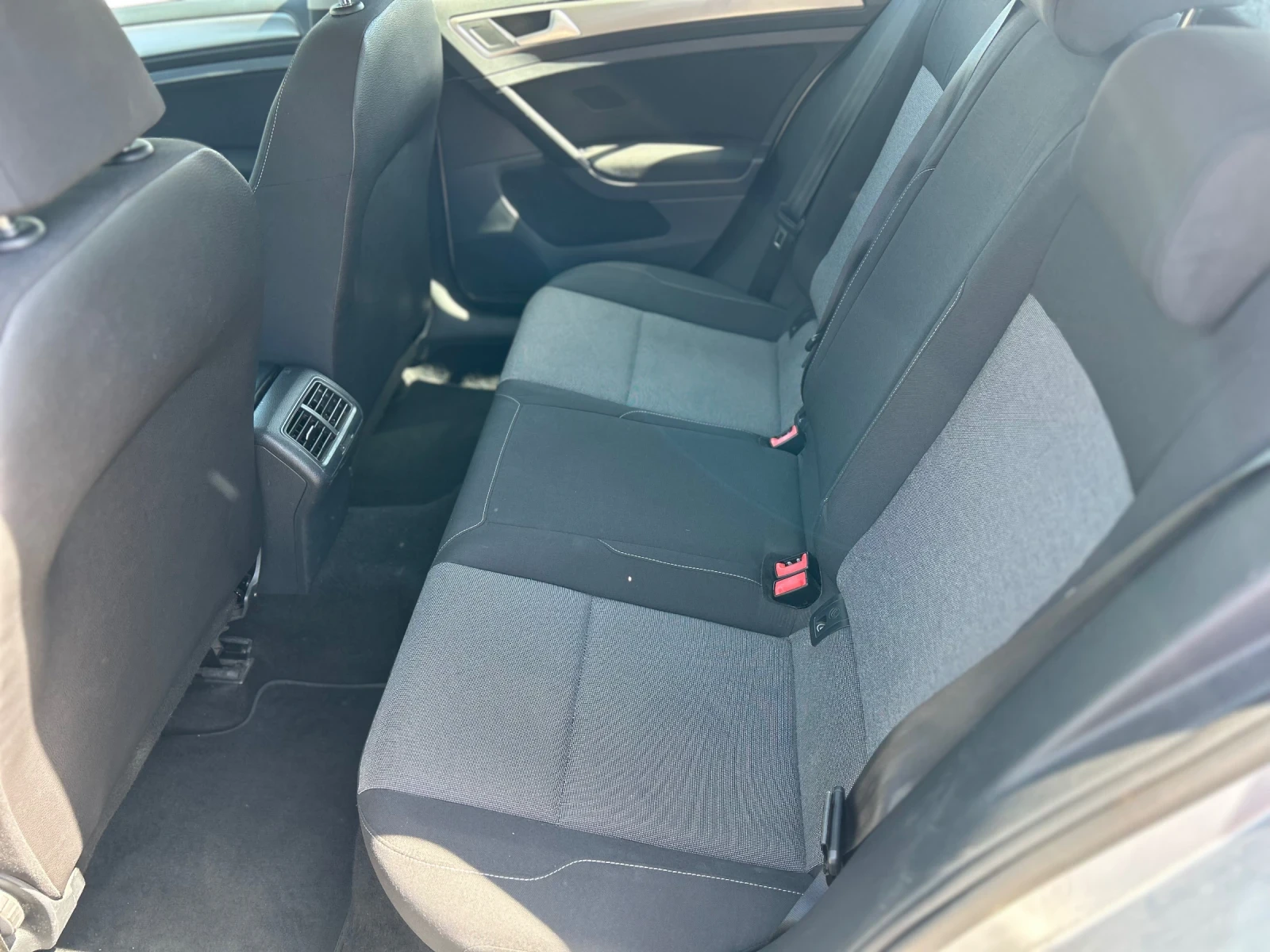 VW Golf, снимка 15 - Автомобили и джипове - 55089315