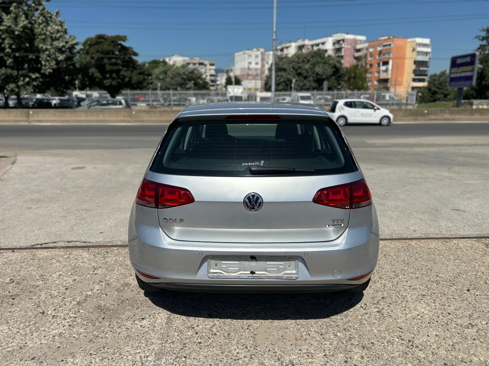 VW Golf, снимка 6 - Автомобили и джипове - 55089315