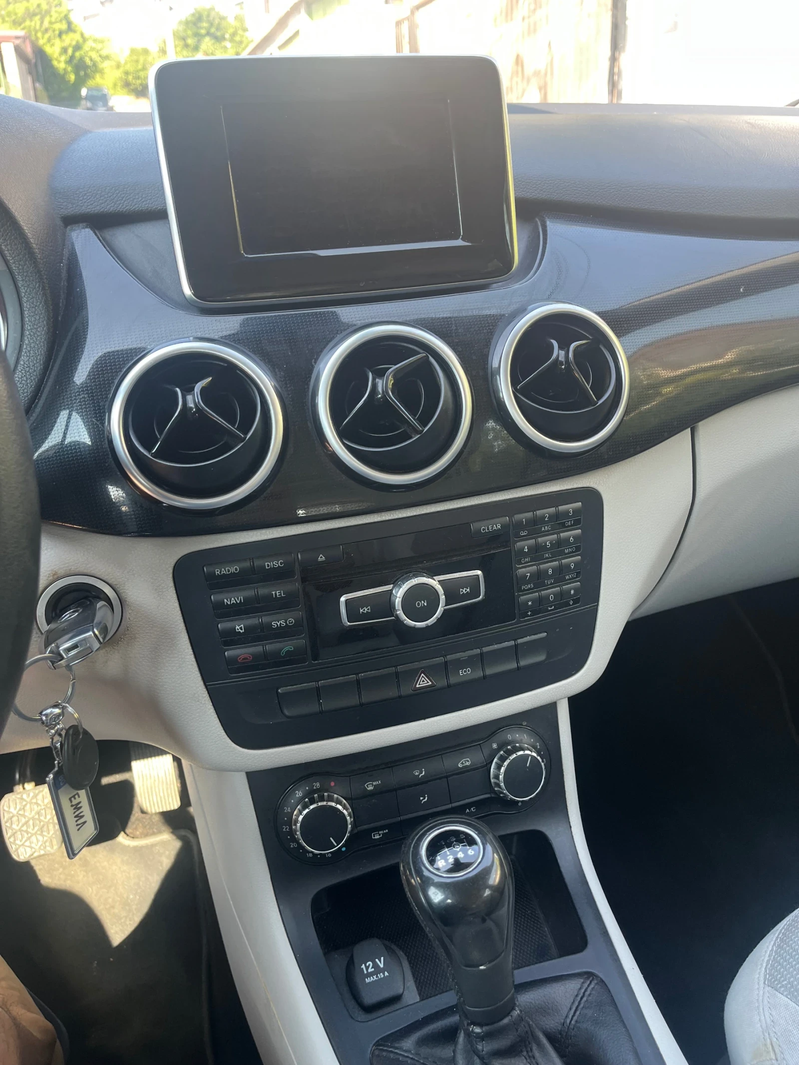 Mercedes-Benz B 180 EXECUTIVE, снимка 13 - Автомобили и джипове - 55197158