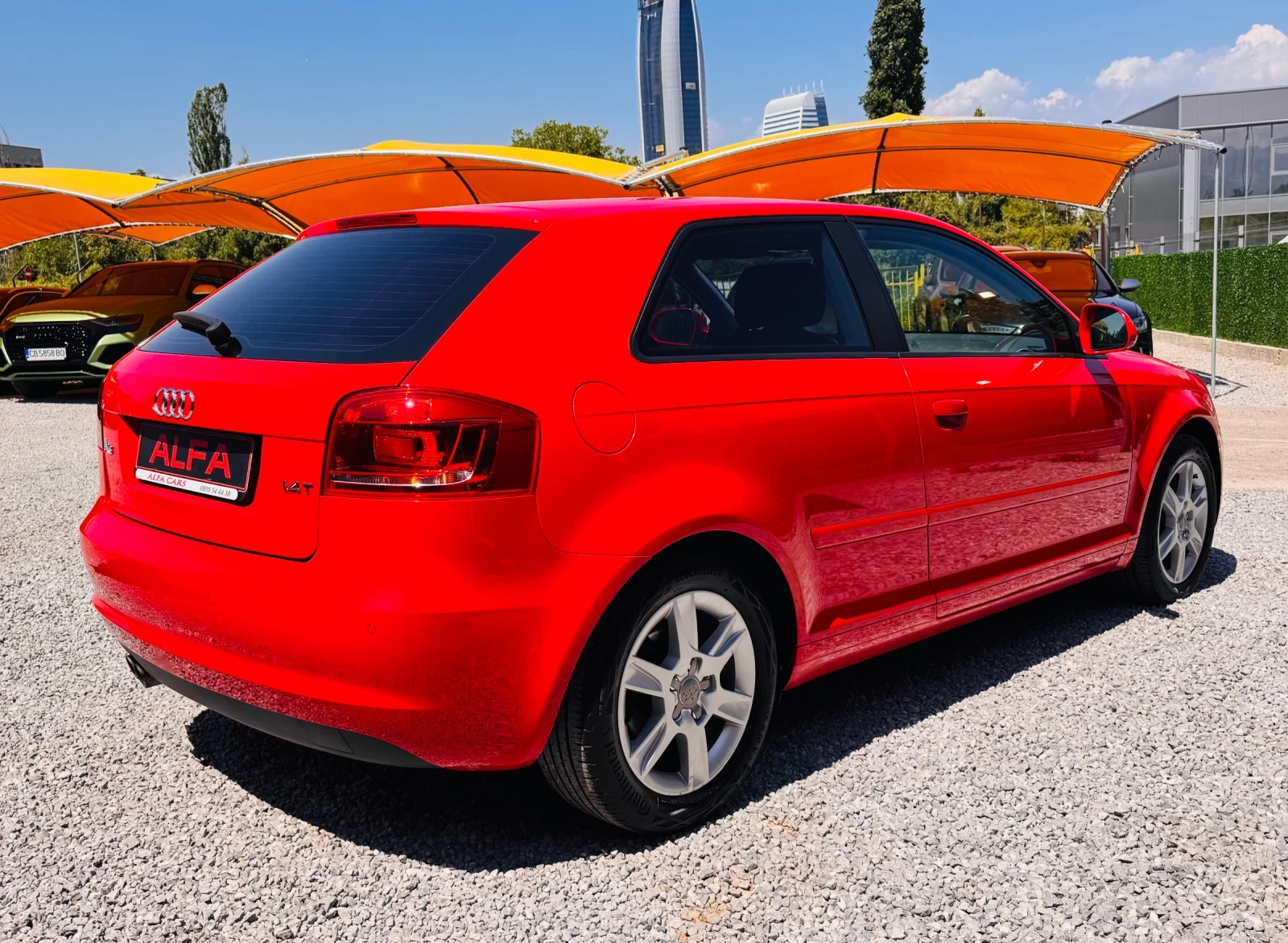 Audi A3 1.4i/АВТОМАТИК/ВС.ПЛАТЕНО/ТОП СЪСТОЯНИЕ///, снимка 7 - Автомобили и джипове - 55351406